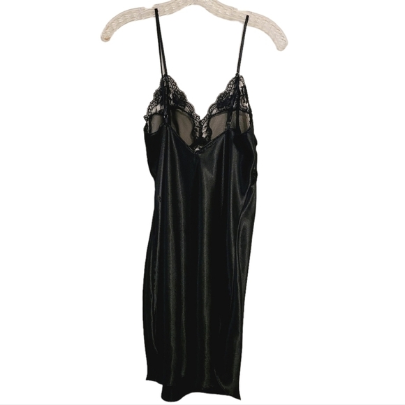 Victoria's Secret Gold | Women's Black Vintage Lace Chemise Top (Size Medium) - Picture 14 of 14
